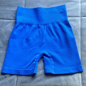 Ribbed workout shorts
